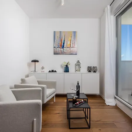 Luxury Mon Soleil 2 *