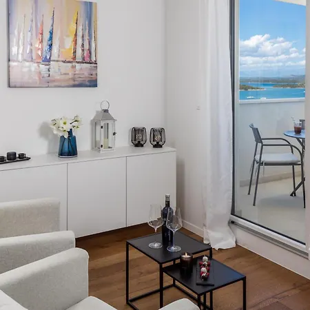 Apartment Luxury Mon Soleil 2 *