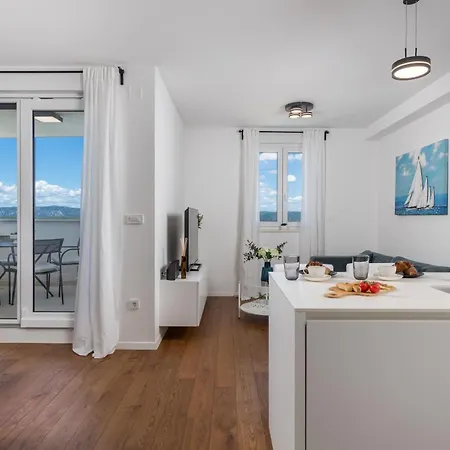 Luxury Mon Soleil 2 *