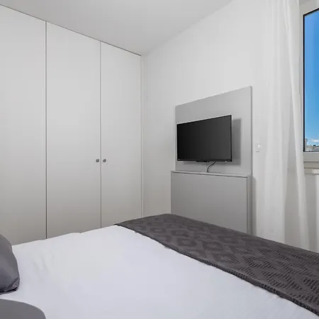 Luxury Mon Soleil 2 Apartment