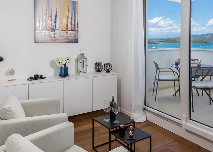 Appartement Luxury Mon Soleil 2 *