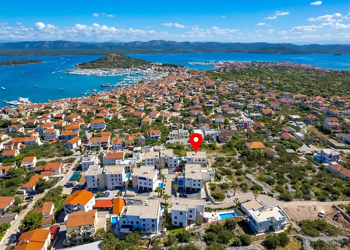 Luxury Mon Soleil 2 *