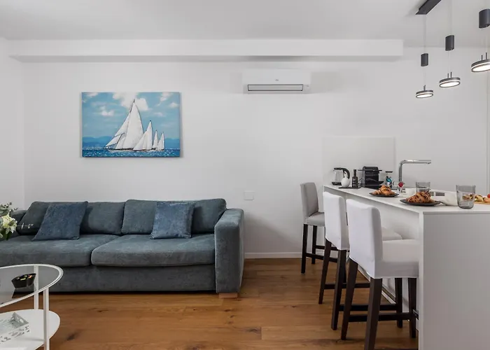 Luxury Mon Soleil 2 * Murter